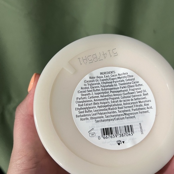 Bath and Body Works Milk Oatmeal Sensitive Skin Body Butter - Picture 2 of 4